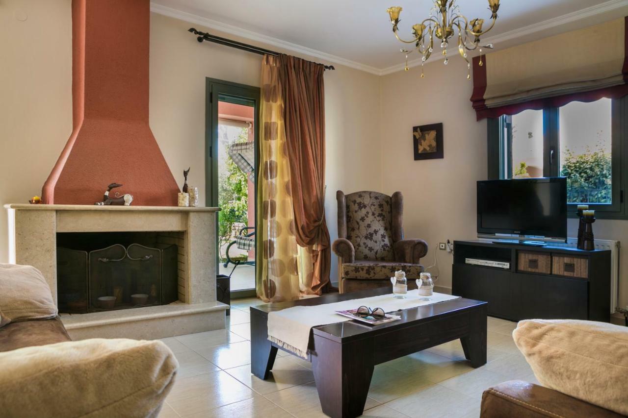 Villa Maritina Razata ภายนอก รูปภาพ