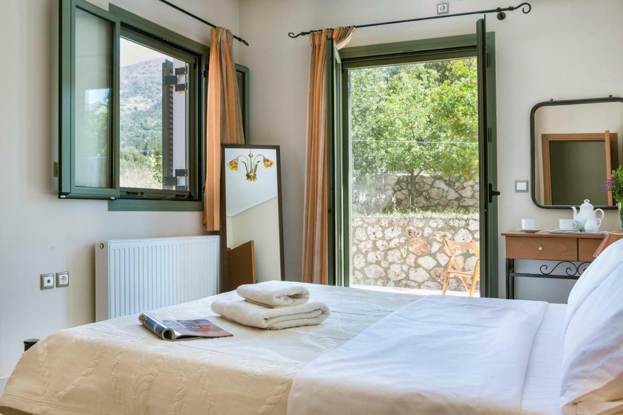 Villa Maritina Razata ภายนอก รูปภาพ