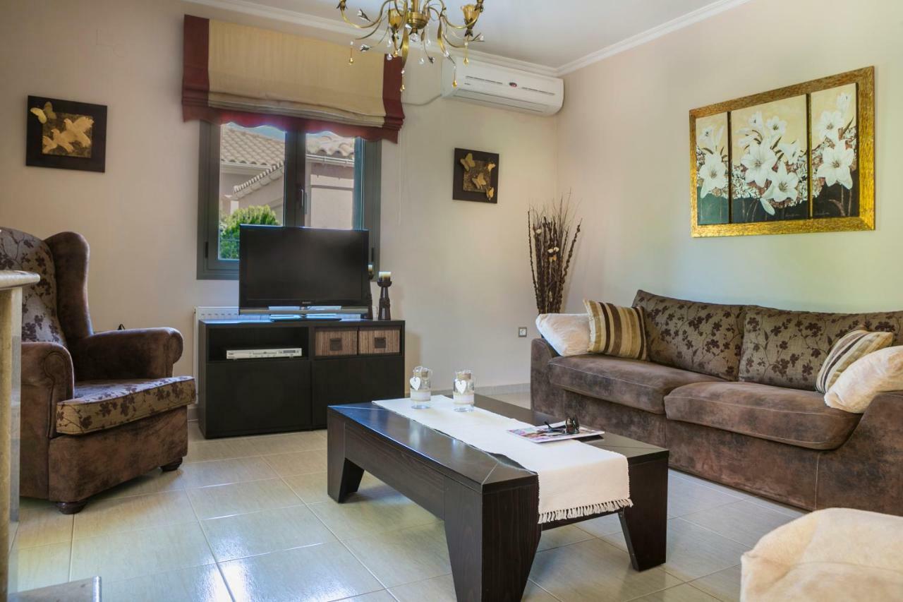 Villa Maritina Razata ภายนอก รูปภาพ
